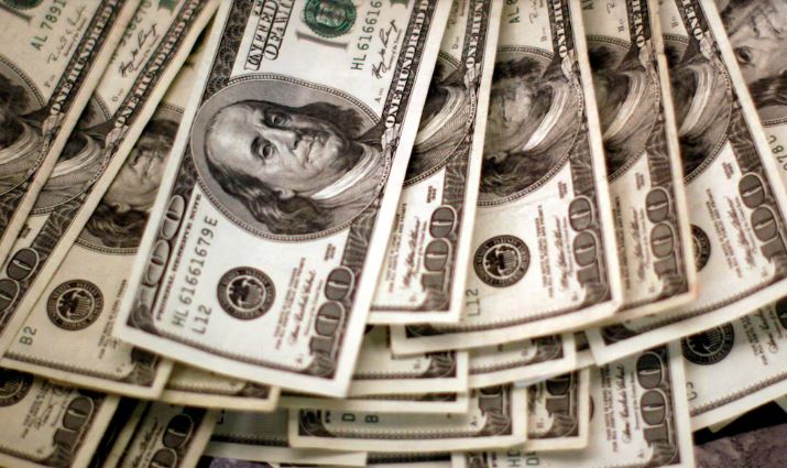 La ola de emisiones corporativas sumó USD 3.000 millones y anticipó una baja del riesgo país en 2026