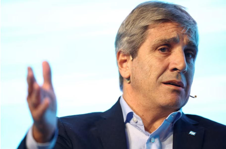 Caputo defendió los créditos del Banco Nación tomados por funcionarios