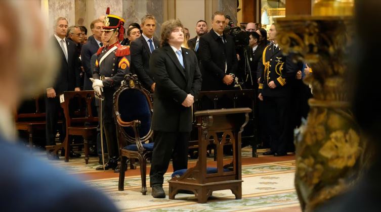Nación busca sostener el vínculo con la Iglesia ante una posible visita del Papa, aunque persisten diferencias internas