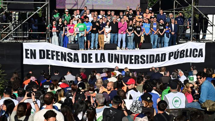 Nueva Marcha Federal Universitaria con fuerte tensión entre las universidades y el Gobierno