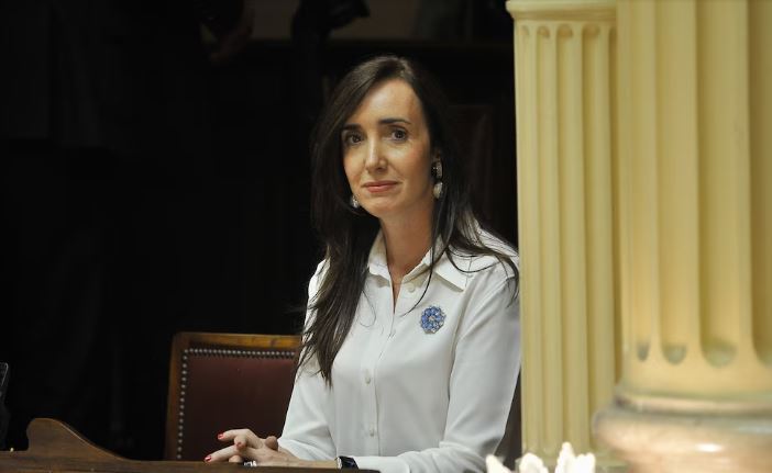 Villarruel, el PRO y el PJ exigieron que Adorni presente su informe en junio