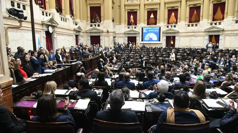 El Gobierno evalúa alternativas a la eliminación de las PASO para destrabar la reforma electoral