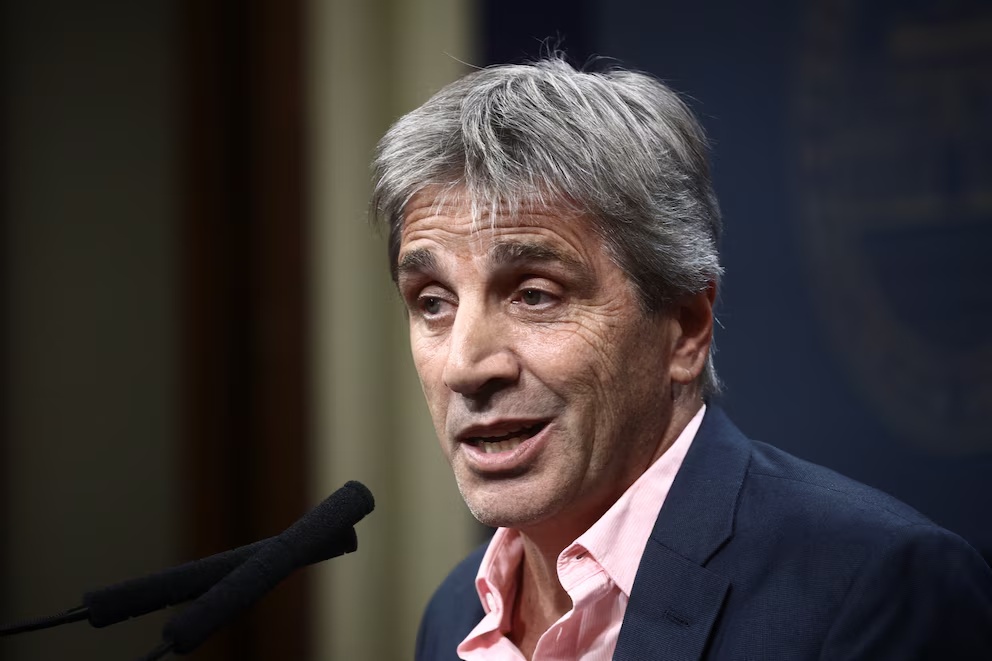 El Gobierno apostó a una recuperación de la actividad para sostener el superávit fiscal