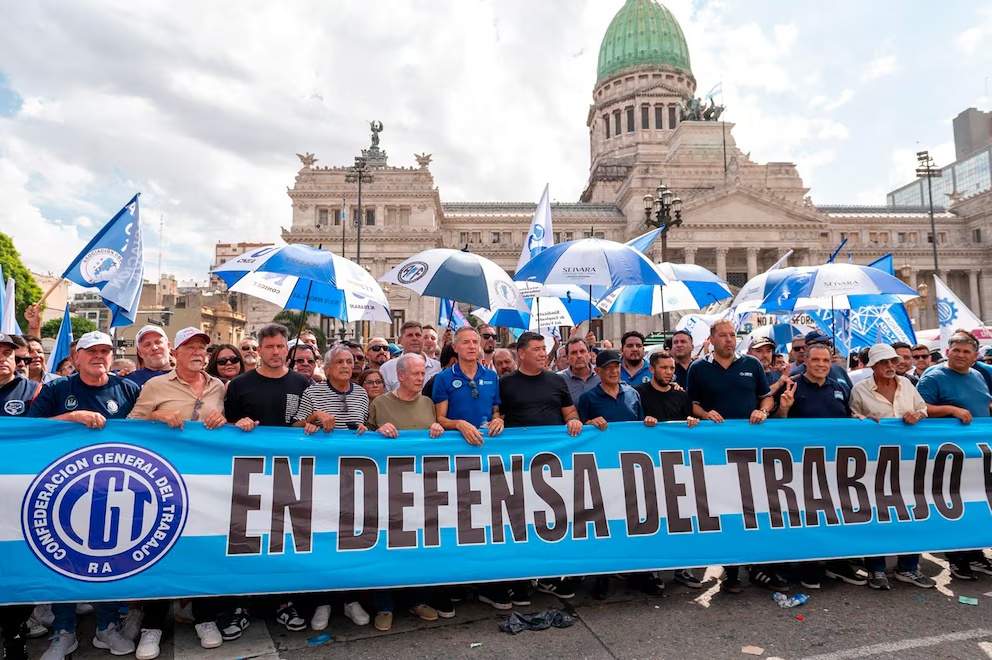 La CGT reconfiguró su plan de protesta, redujo la marcha al Congreso y concentrará fuerzas en San Cayetano